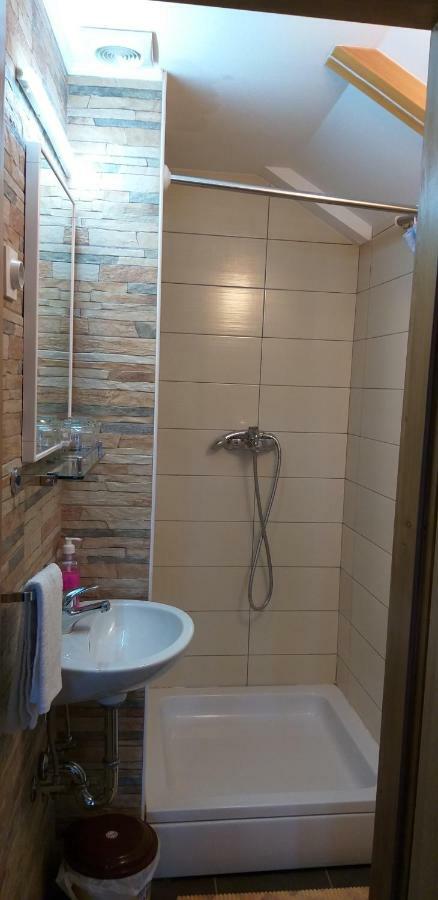 Guesthouse Marton جيزيرسي المظهر الخارجي الصورة